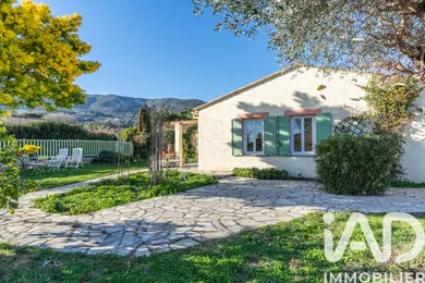 House in Carros (06510)