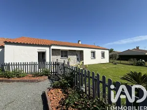 Traditional house in Antigny (85120)