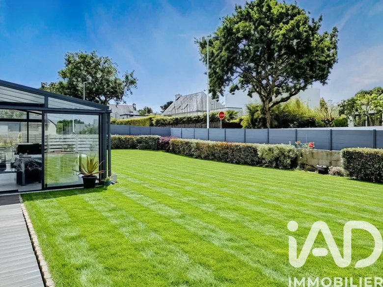Maison 5 pièces 161 m² · à Larmor-Plage · 161,3 m² · 669 000 €