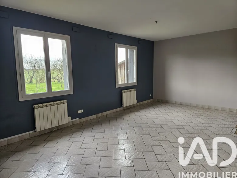 Maison 3 pièces 87 m² · à Romilly · 86,6 m² · 105 000 €