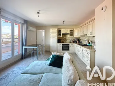 Apartment in Marseille (13003)