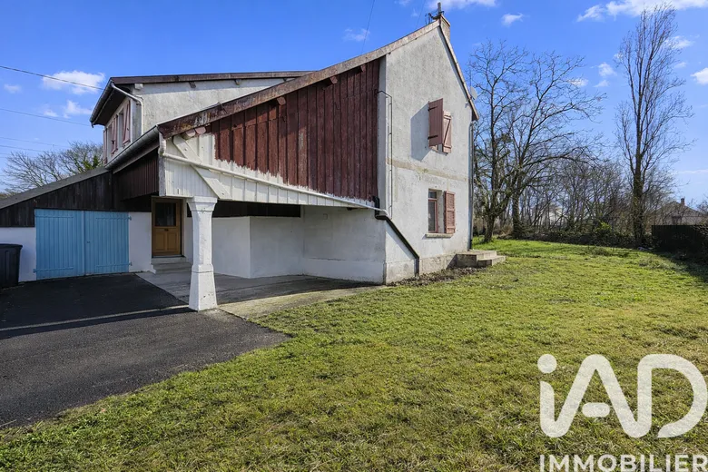 Maison 5 pièces 148 m² · à Saint-Vit · 148 m² · 200 000 €