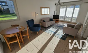 Apartment in Saint-Cyr-sur-Loire (37540)