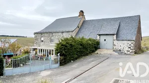 Maison à Pradiers (15160)