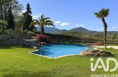 Domaine à Cogolin (83310)