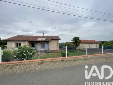 Maison de village à Viella (32400)