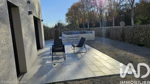 Maison à Neuville-sur-Ain (01160)