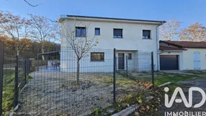 Maison à Neuville-sur-Ain (01160)