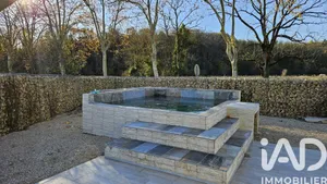 House in Neuville-sur-Ain (01160)