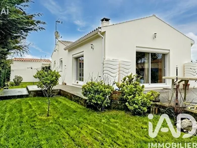 House in Charron (17230)