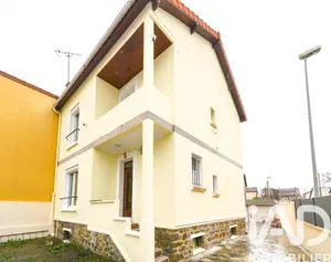 Traditional house in Bobigny (93000)