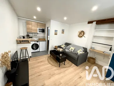 Studio in Versailles (78000)