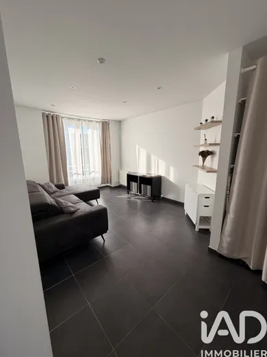 Apartment in Savigny-sur-Orge (91600)