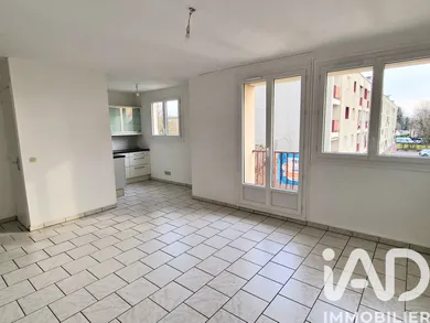 Apartment in Morsang-sur-Orge (91390)