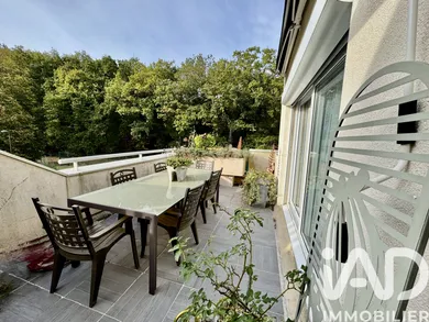 Apartment in Nandy (77176)