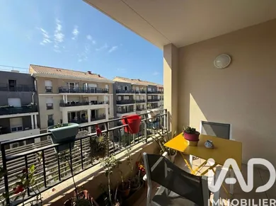Apartment in Toulon (83100)