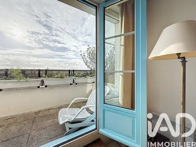 Apartment in Vaux-sur-Seine (78740)