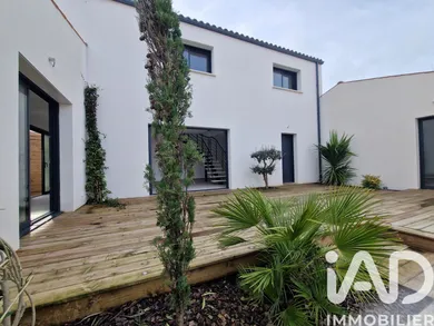 House in La Rochelle (17000)