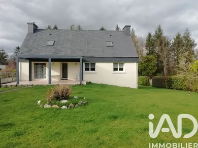 House in Laz (29520)