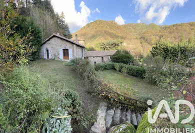 Maison de campagne à Burzet (07450)