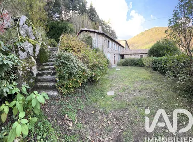 Maison de campagne à Burzet (07450)