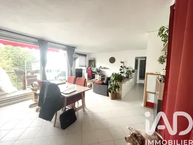 Apartment in Marly-le-Roi (78160)