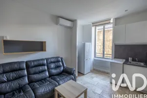 Townhouse in Tarascon (13150)