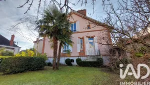 Townhouse in Montargis (45200)