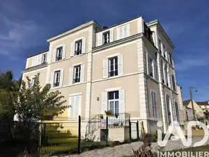 Apartment in Dammartin-en-Goële (77230)