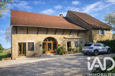 Domain in Bersaillin (39800)