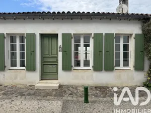 Village house in La Flotte (17630)