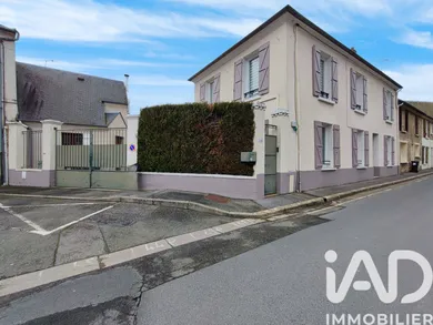 Maison de village à Chars (95750)