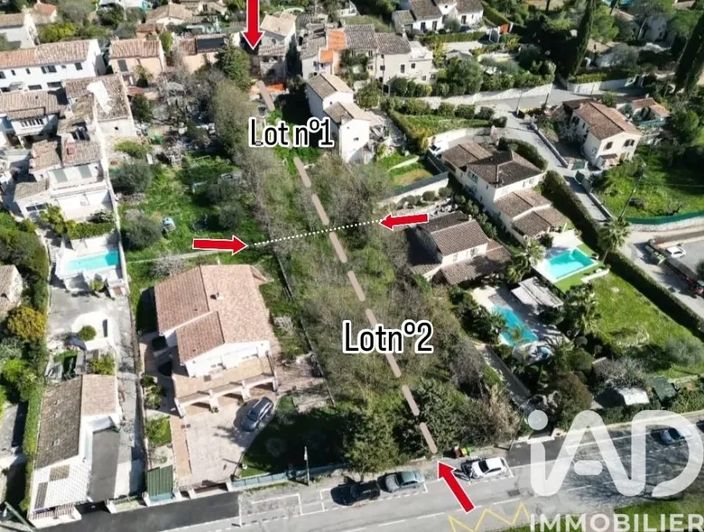 Terrain à La Colle-sur-Loup (06480) · 295 000 €