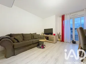 Appartement à Vert-Saint-Denis (77240)