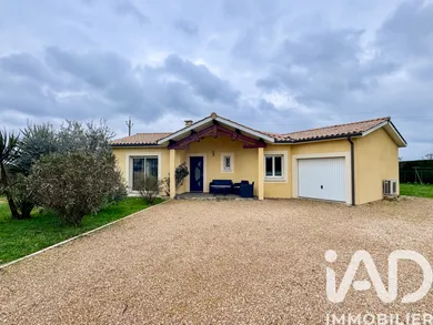 House in Val de Virvée (33240)