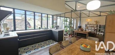 Architectural house in Begles (33130)