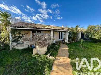 Maison traditionnelle à Saint-Gilles (30800)