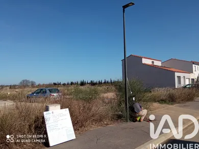 Terrain à bâtir à Llupia (66300)