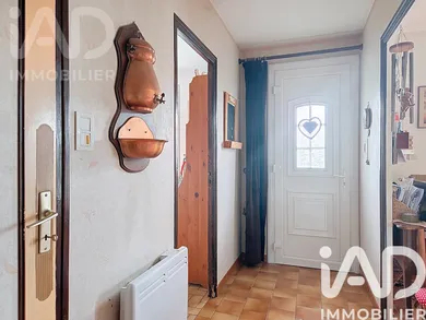 Detached house in Vallan (89580)