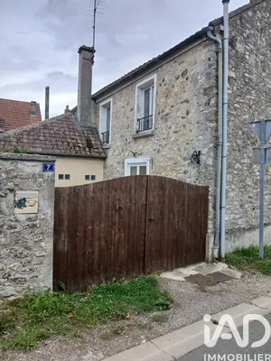 Maison à Crouy-sur-Ourcq (77840)