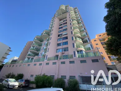 Apartment in Sainte-Clotilde (97490)