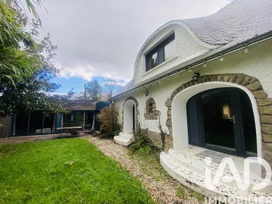 Demeure à Saint-André-des-Eaux (44117)