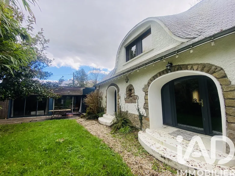 Maison 4 pièces 145 m² · à Saint-André-des-Eaux · 144,8 m² · 690 000 €