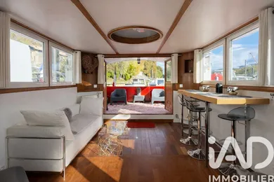 Péniche à Asnières-sur-Seine (92600)