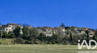 Village house in Les mées (04190)