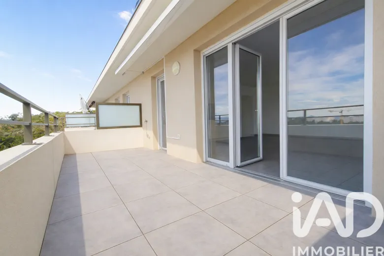 Appartement 3 pièces 74 m² · à Saint-Raphaël · 73,8 m² · 384 000 €