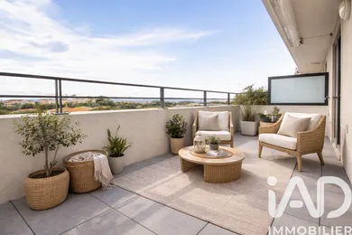 Apartment in Saint-Raphaël (83700)