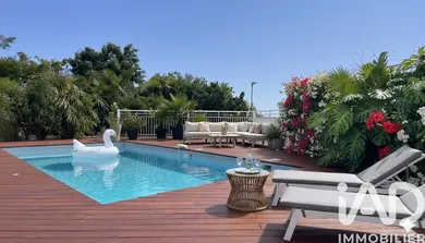 Maison à Saint-Pierre (97410)