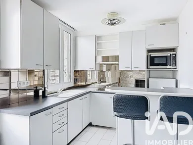 Apartment in Saint-Germain-en-Laye (78100)