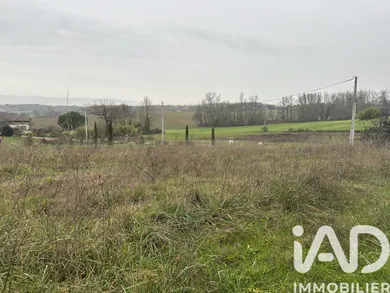 Terrain à bâtir à Peyrière (47350)